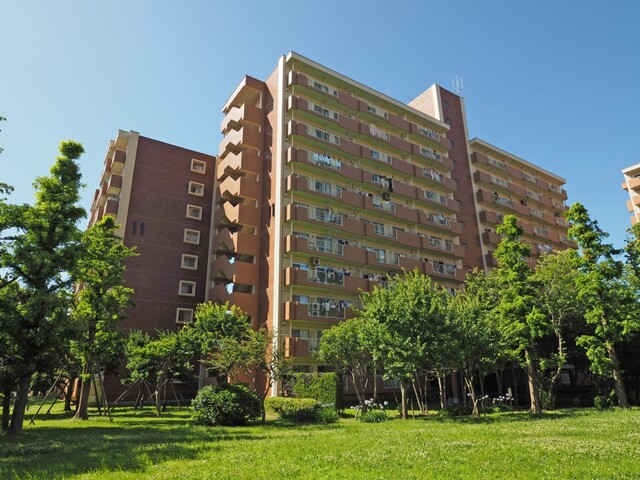 美浜東エステート 11号棟外観